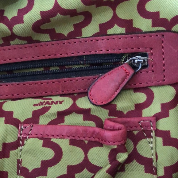 Dr. YANY burgundy shoulder bag - Picture 5 of 14